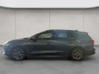 Gebraucht Ford Focus ST-Line X 155 PS (114 kW) 2025 Chrome blue metallic Kombi