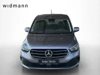 Gebraucht Mercedes T180 Progressive 116 PS (85 kW) 2023 Chromitgrau metallic Van / Kleinbus