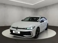 Gebraucht VW Passat R-line 150 PS (110 kW) 2026 Oryxweiß perlmutteffekt Kombi