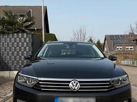 Gebraucht VW Passat Highline 193 PS (141 kW) 2018 Grau Kombi