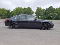 Gebraucht BMW 745 333 PS (244 kW) 2004 Schwarz Limousine