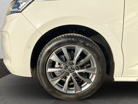 Gebraucht VW Multivan Style 150 PS (110 kW) 2025 Weiß Van