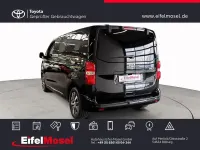 Gebraucht Toyota Proace Verso 177 PS (130 kW) 2025 Black metallic Kombi