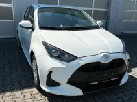 Gebraucht Toyota Yaris 72 PS (52 kW) 2022 Weiß Kleinwagen
