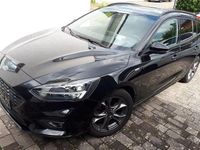 Gebraucht Ford Focus ST-Line 120 PS (88 kW) 2022 Schwarz Kombi