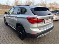 Gebraucht BMW X1 Sport Line 150 PS (110 kW) 2017 Silber SUV