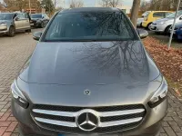 Gebraucht Mercedes B180 116 PS (85 kW) 2019 Silber Kleinwagen