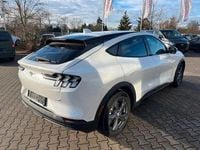 Gebraucht Ford Mustang Mach-E Basis 197 kW (269 PS) 2022 Weiß SUV