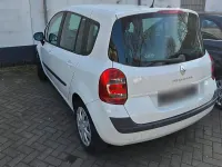 Używany Renault Modus 88 KM (64 kW) 2011 Biały Minivan