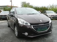 Gebraucht Peugeot 208 Active 95 PS (69 kW) 2012 Schwarz Kleinwagen