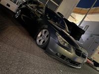 Gebraucht BMW 550 367 PS (269 kW) 2005 Grau Kombi