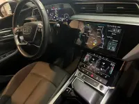 Gebraucht Audi e-tron 300 kW (408 PS) 2021 Grau SUV