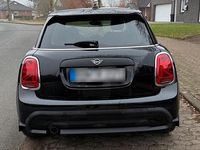 Second-hand Mini ONE 102 CP (75 kW) 2021 Negru Hatchback