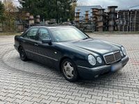 Second-hand Mercedes E320 220 CP (161 kW) 1996 Berlinǎ