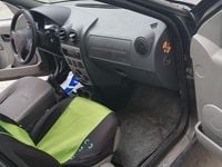 Usata Dacia Logan 86 CV (63 kW) 2008 Grigio Monovolume