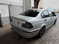 Gebraucht BMW 318 118 PS (86 kW) 1998 Silber Limousine