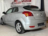 Gebraucht Kia Ceed 126 PS (92 kW) 2008 Silber Kleinwagen