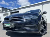 Gebraucht VW Passat R-line 150 PS (110 kW) 2023 Schwarz Kombi