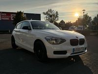 Gebraucht BMW 114 102 PS (75 kW) 2013 Weiß Kleinwagen