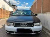 Gebraucht Audi A4 98 PS (72 kW) 1998 Blau Kombi