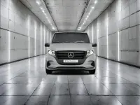 Gebraucht Mercedes Vito 163 PS (119 kW) 2025 Grau Van