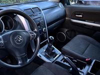 Gebraucht Suzuki Grand Vitara 129 PS (94 kW) 2011 Grau SUV