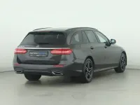 Second-hand Mercedes E300 AMG line 306 CP (225 kW) 2022 Gri Break