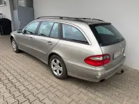 Gebraucht Mercedes E320 Avantgarde 224 PS (164 kW) 2007 Beige Limousine