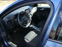 Gebraucht Ford Focus ST-Line 182 PS (133 kW) 2019 Blau metallic Limousine