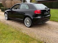 Gebraucht Audi A3 Ambition 105 PS (77 kW) 2010 Schwarz Kleinwagen