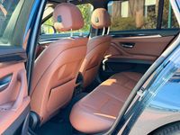 Gebraucht BMW 525 218 PS (160 kW) 2015 Kombi