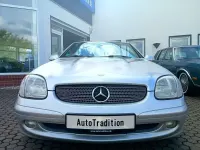 Gebraucht Mercedes SLK230 197 PS (144 kW) 2000 Brillantsilber (744u) Cabrio