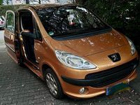 Gebraucht Peugeot 1007 Tendance 73 PS (53 kW) 2007 Orange Van / Kleinbus