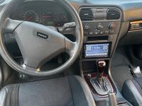Second-hand Volvo V40 122 CP (89 kW) 2003 Negru Break