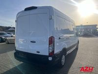 Gebraucht Ford Transit Trend 131 PS (96 kW) 2023 Weiß Van / Kleinbus