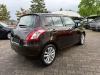 Gebraucht Suzuki Swift Club 94 PS (69 kW) 2015 Braun Kleinwagen