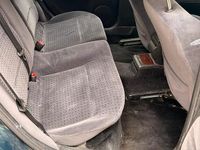 Gebraucht VW Passat Basis 125 PS (91 kW) 1997 Grün Kombi