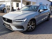 Gebraucht Volvo V60 Core 197 PS (144 kW) 2024 Vapour grey Kombi