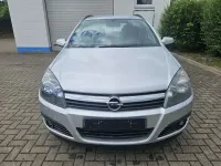 Gebraucht Opel Astra 125 PS (91 kW) 2006 Starsilber iii m2 Kombi