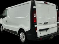 Gebraucht Renault Trafic Komfort 125 PS (91 kW) 2018 Weiß Van / Kleinbus
