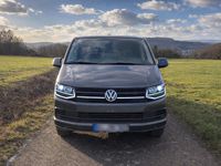Gebraucht VW T6 150 PS (110 kW) 2016 Grau Van