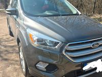 Gebraucht Ford Kuga 150 PS (110 kW) 2017 Grau SUV