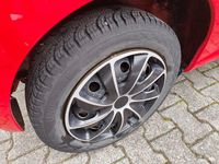 Gebraucht Citroën C1 Attraction 68 PS (50 kW) 2013 Rot Kleinwagen