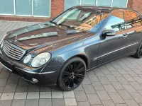 Gebraucht Mercedes E200 163 PS (119 kW) 2003 Grau Limousine