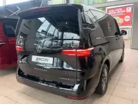 Gebraucht VW Multivan Life 177 PS (130 kW) 2025 Schwarz Van / Kleinbus