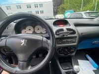 Gebraucht Peugeot 206 110 PS (80 kW) 2004 Schwarz Cabrio