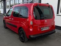 Gebraucht Peugeot Partner Tepee Family 98 PS (72 kW) 2011 Van / Kleinbus