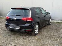 Gebraucht VW Golf VII LOUNGE 150 PS (110 kW) 2015 Schwarz Limousine