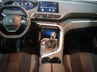 Gebraucht Peugeot 3008 131 PS (96 kW) 2022 Grau Limousine