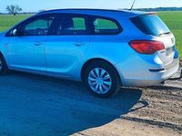 Second-hand Opel Astra 140 CP (102 kW) 2011 Argintiu Break